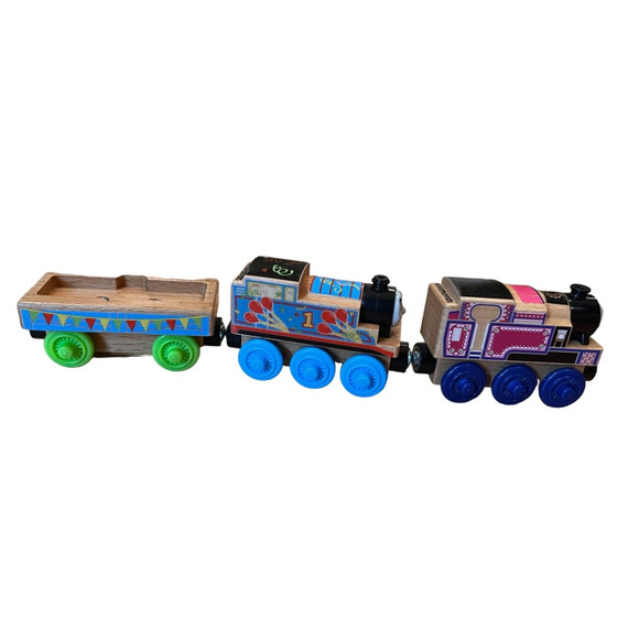 Lot of 3 Real Wood Series Birthday Thomas the Train, Cake Cargo Car, Ashima RARE - Picture 2 of 6